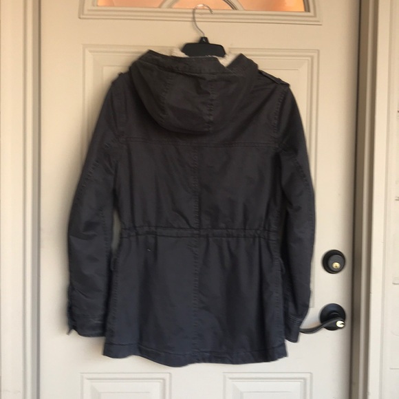 Jacket - Picture 3 of 6